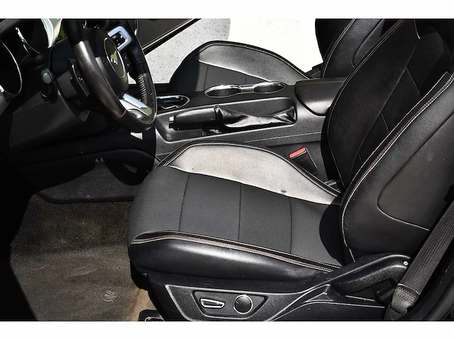 2016 ford mustang ecoboost convertible 2,3l i4 btw auto - afbeelding 33 van  63