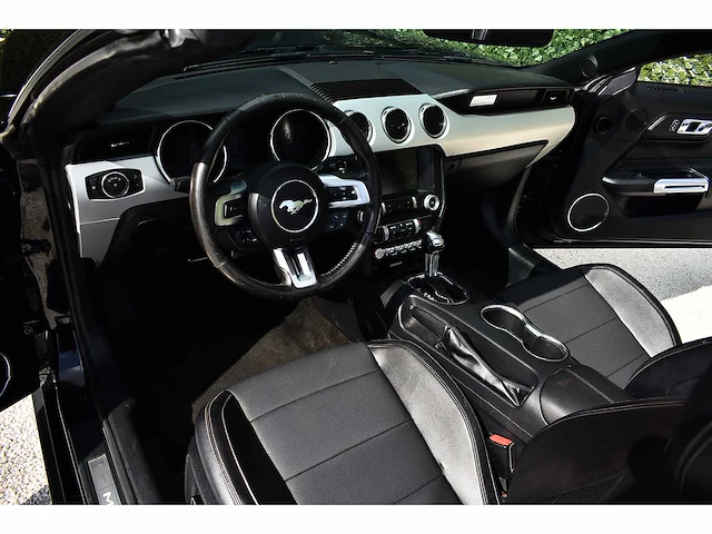 2016 ford mustang ecoboost convertible 2,3l i4 btw auto - afbeelding 35 van  63