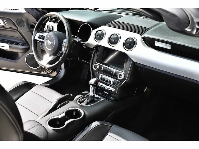 2016 ford mustang ecoboost convertible 2,3l i4 btw auto - afbeelding 48 van  63