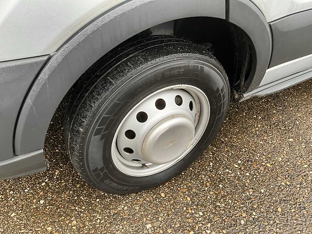 2016 ford transit 2.0tdci bedrijfswagen 3.5t open laadbak - afbeelding 32 van  44