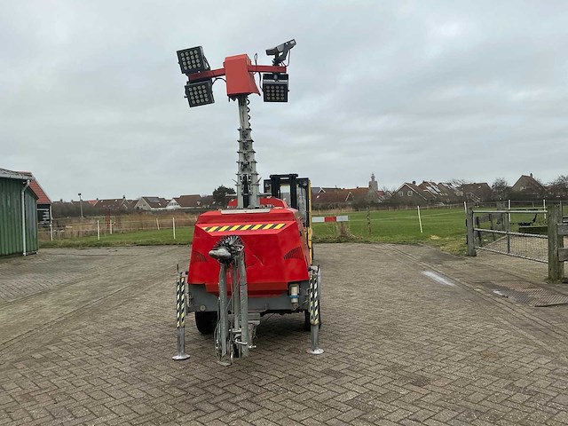 2016 generac towerlight bouwlamp - afbeelding 12 van  19