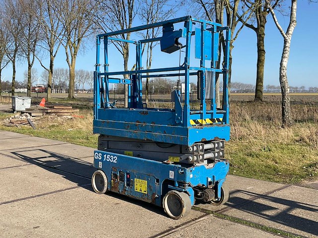 2016 genie gs 1532 schaarhoogwerker - afbeelding 1 van  9