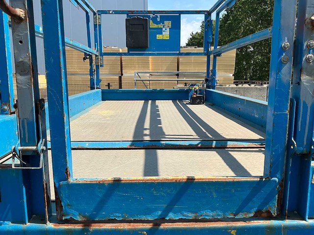 2016 genie gs-4069 dc hoogwerker - afbeelding 15 van  26