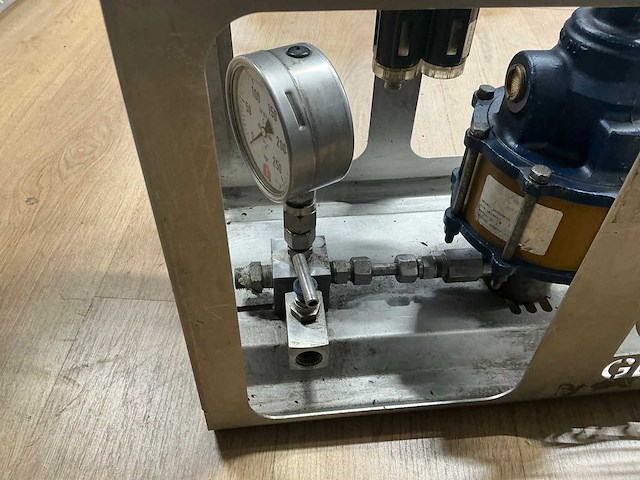 2016 globe apu sc10-5-35 hydrostatisch hoge druk testapparaat - afbeelding 2 van  7