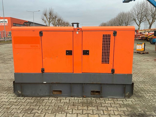 2016 grupos electrogenos europa / atlas copco qas 100 st3 stroom aggregaat - afbeelding 17 van  21