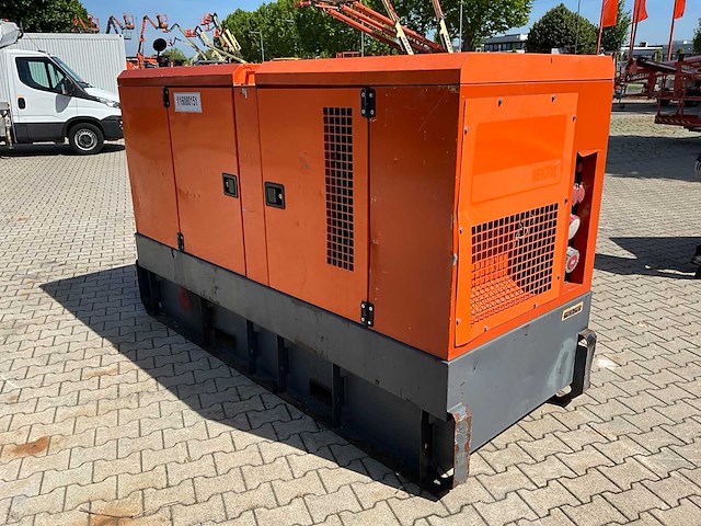 2016 grupos electrogenos europa / atlas copco qas 100 stroom aggregaat - afbeelding 7 van  13