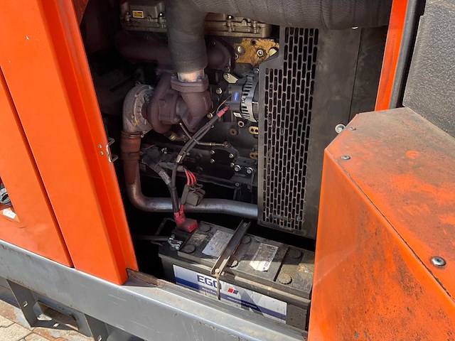 2016 grupos electrogenos europa / atlas copco qas 100 stroom aggregaat - afbeelding 11 van  13