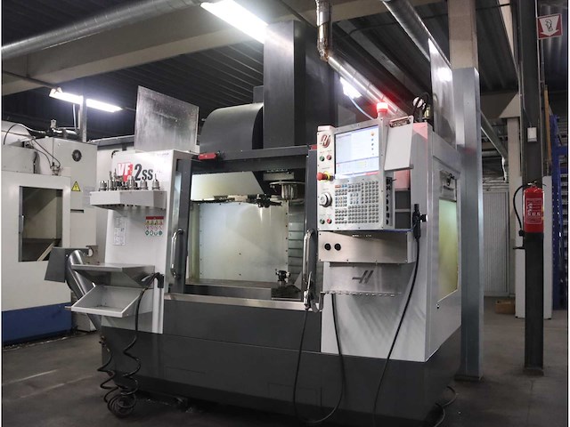 2016 haas vf-2ss cnc verticale bewerkingscentrum - afbeelding 2 van  15