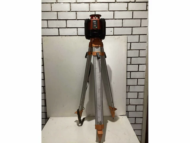 2016 hilti pr 30- hvs bouwlaser - afbeelding 4 van  4
