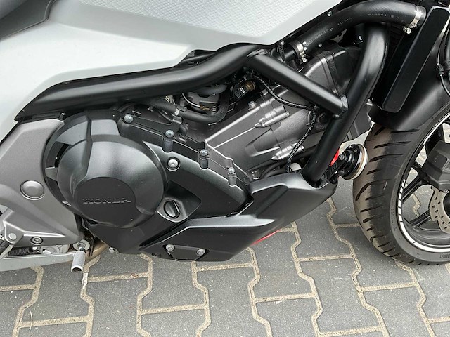 2016 honda nc750sd dct motorfiets - afbeelding 6 van  18
