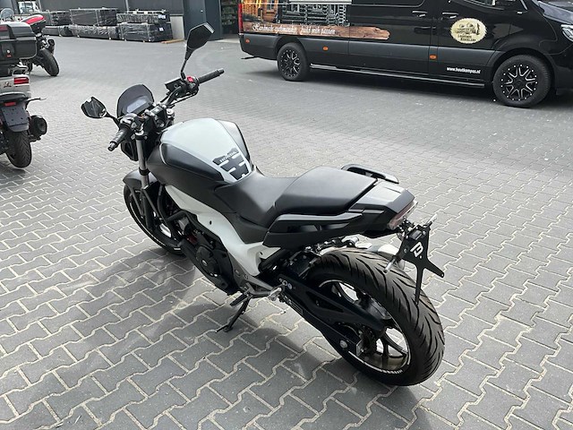 2016 honda nc750sd dct motorfiets - afbeelding 11 van  18