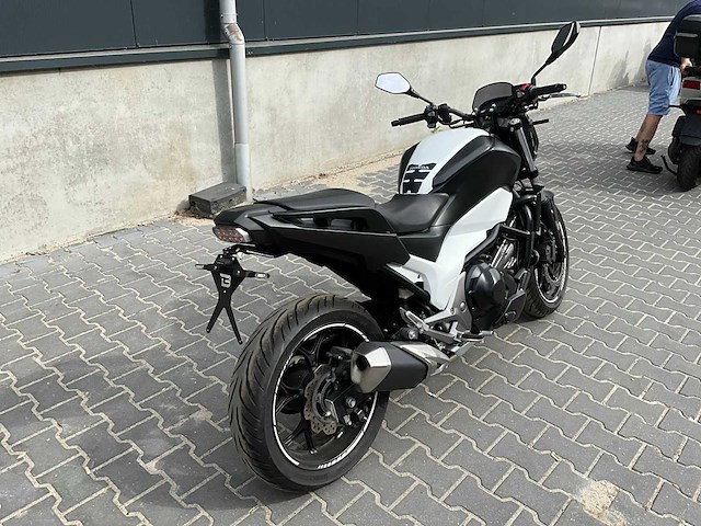 2016 honda nc750sd dct motorfiets - afbeelding 12 van  18