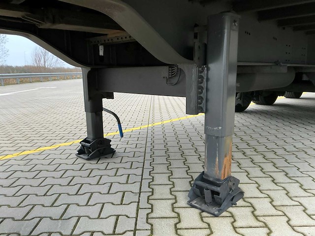 2016 h.t.f. hzo 42 oplegger - afbeelding 12 van  25