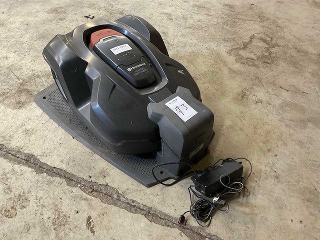 2016 husqvarna automower 420 robotmaaier - afbeelding 1 van  1