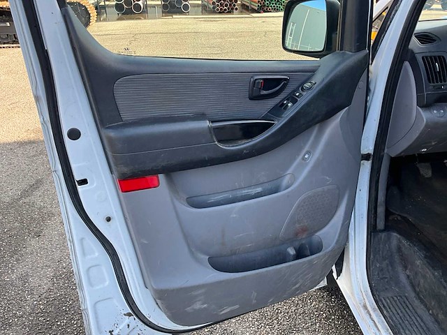 2016 hyundai h 300 2.5 crdi bedrijfswagen - afbeelding 2 van  16
