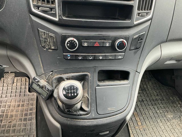 2016 hyundai h 300 2.5 crdi dynamic bedrijfswagen - afbeelding 6 van  17