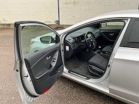 2016 hyundai i30 1.6 gdi go! personenauto - afbeelding 5 van  30