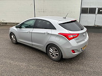 2016 hyundai i30 1.6 gdi go! personenauto - afbeelding 23 van  30