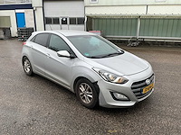 2016 hyundai i30 1.6 gdi go! personenauto - afbeelding 28 van  30