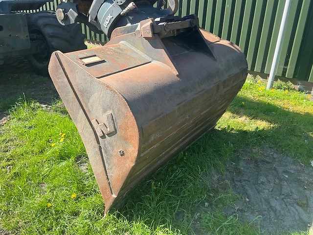 2016 hyundai robex 160w-9a bandengraafmachine - afbeelding 8 van  30
