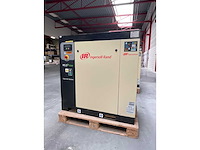 2016 ingersoll rand r5.5ie luchtcompressor