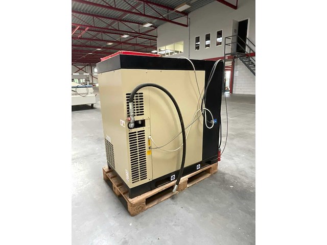 2016 ingersoll rand r5.5ie luchtcompressor - afbeelding 5 van  7
