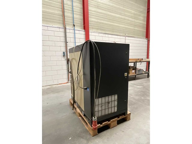 2016 ingersoll rand r5.5ie luchtcompressor - afbeelding 6 van  7