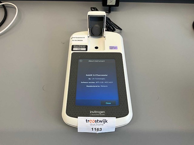 2016 invitrogen door thermo fisher scientific qubit 3 fluorometer - afbeelding 3 van  4
