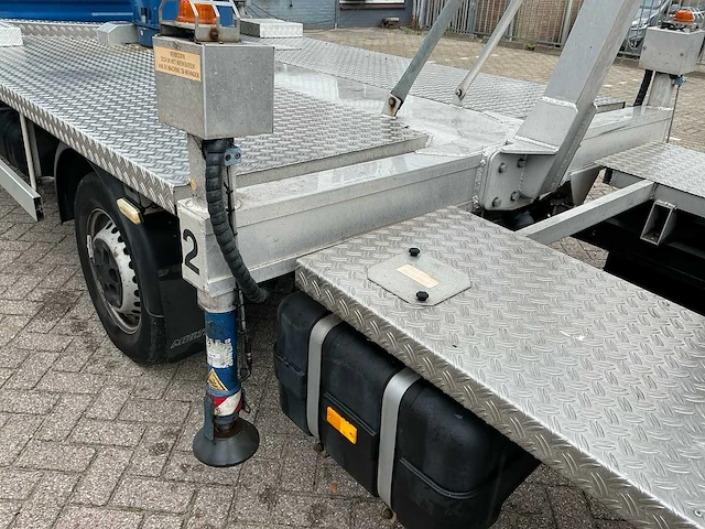 2016 iveco 35s13 2.3 375 auto hoogwerker - afbeelding 33 van  55