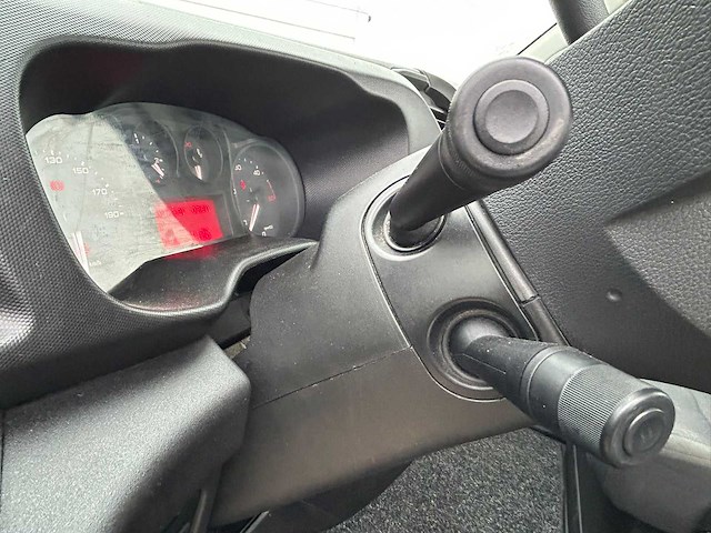 2016 iveco 40c18 bedrijfswagen opleggertrekker - afbeelding 3 van  10