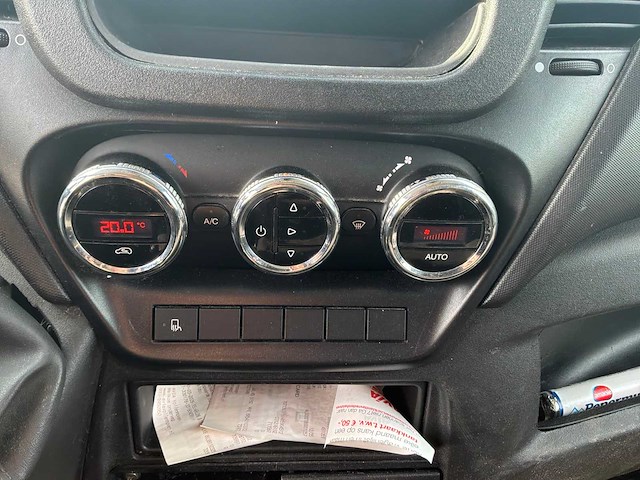 2016 iveco daily 35s15v 2.3 352 h2 geconditioneerde bedrijfswagen - afbeelding 5 van  27
