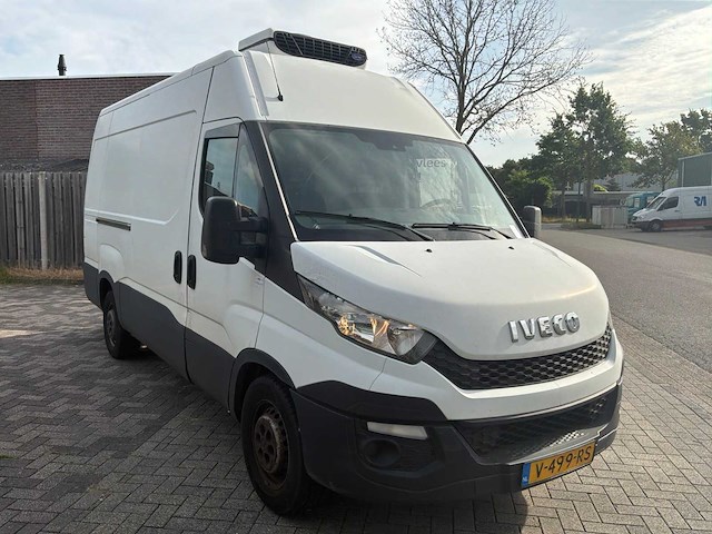 2016 iveco daily 35s15v 2.3 352 h2 geconditioneerde bedrijfswagen - afbeelding 25 van  27