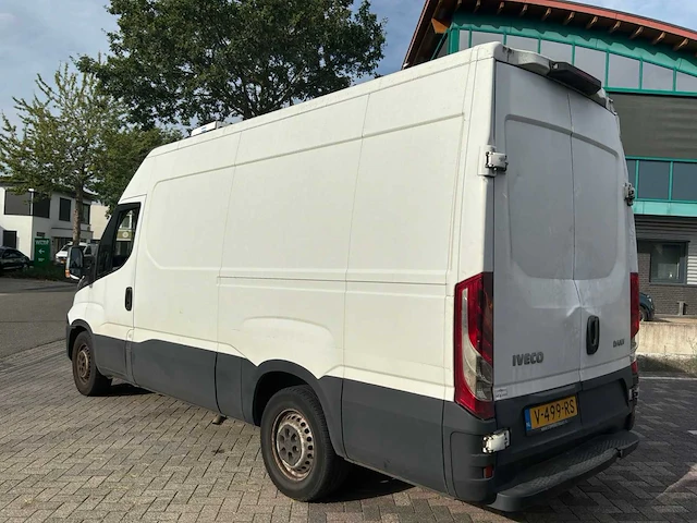 2016 iveco daily 35s15v 2.3 352 h2 geconditioneerde bedrijfswagen - afbeelding 21 van  27
