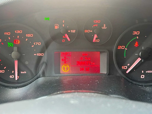 2016 iveco daily 40-170 bedrijfswagen - afbeelding 7 van  22