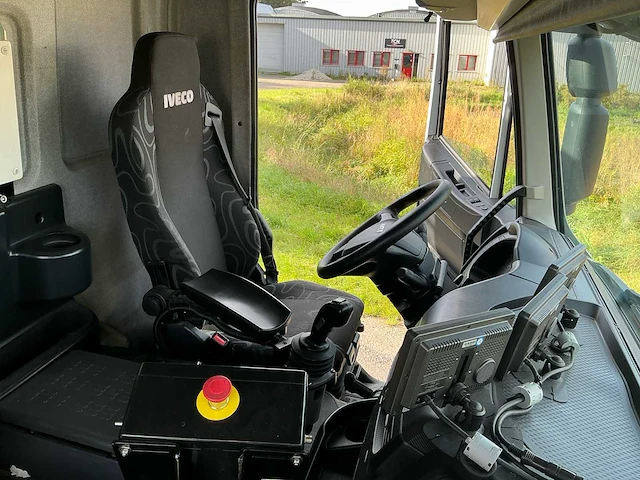 2016 iveco vuilniswagen ad260sy-ps cng - vrachtwagen - afbeelding 49 van  54