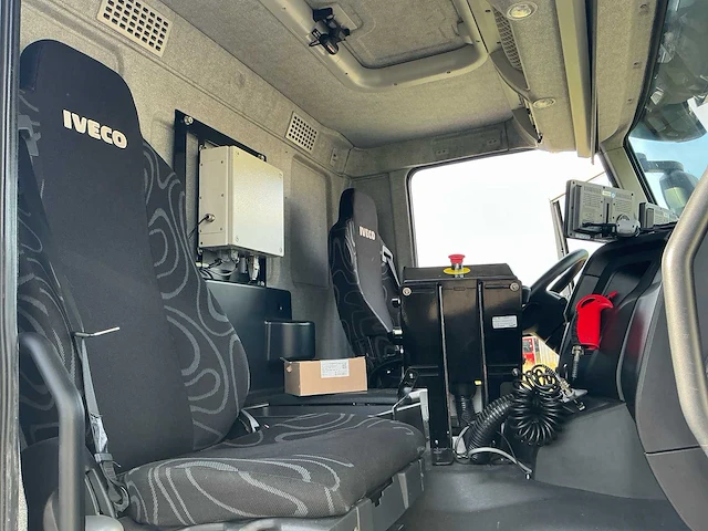 2016 iveco vuilniswagen ad260sy-ps cng - vrachtwagen - afbeelding 60 van  66