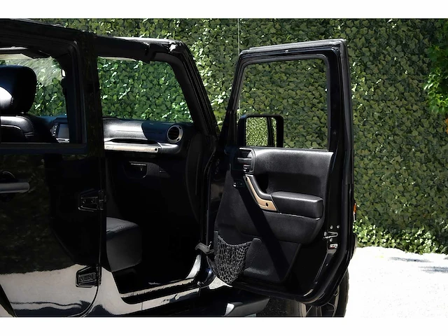 2016 jeep wrangler "75 year" unlimited suv 3,6l v6 - 05g-hpk - afbeelding 48 van  73