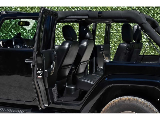 2016 jeep wrangler "75 year" unlimited suv 3,6l v6 - afbeelding 25 van  31