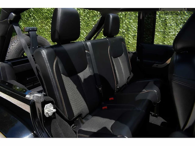 2016 jeep wrangler "75 year" unlimited suv 3,6l v6 - afbeelding 102 van  109