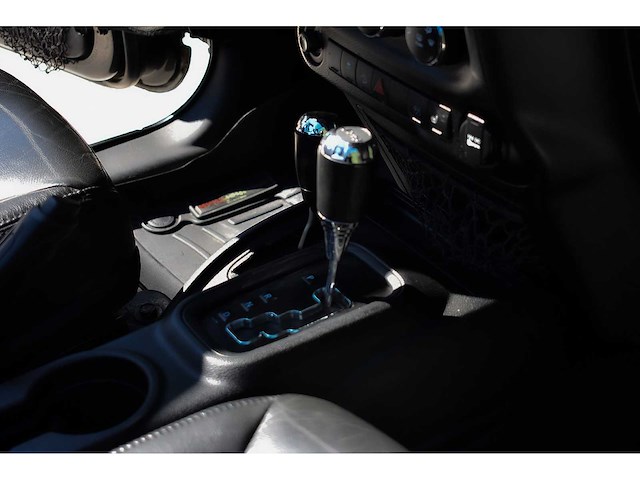 2016 jeep wrangler "75 year" unlimited suv 3,6l v6 - afbeelding 82 van  103