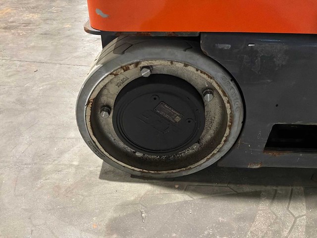 2016 jlg 20mvl hoogwerker / personenlift - afbeelding 9 van  12