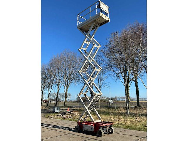 2016 jlg 2646 es schaarhoogwerker - afbeelding 2 van  15