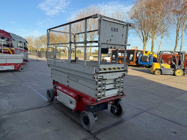 2016 jlg 2646 es schaarhoogwerker - afbeelding 3 van  8