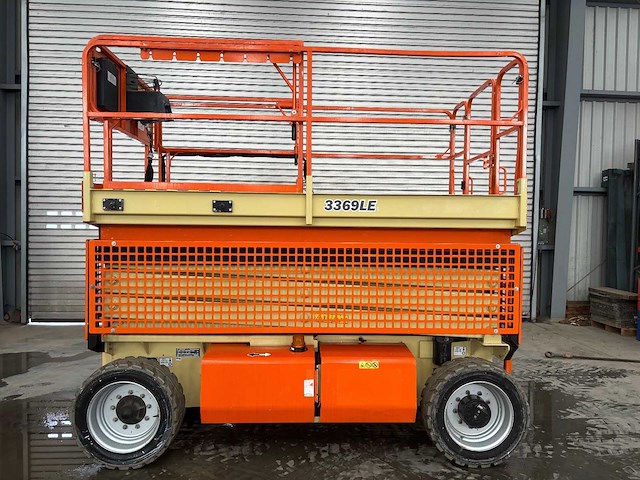 2016 jlg 3369 le schaarhoogwerker accu 2024 - afbeelding 5 van  9
