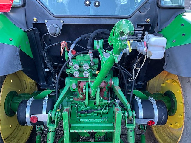 2016 john deere 5090g vierwielaangedreven landbouwtractor tnx-80-g - afbeelding 27 van  38
