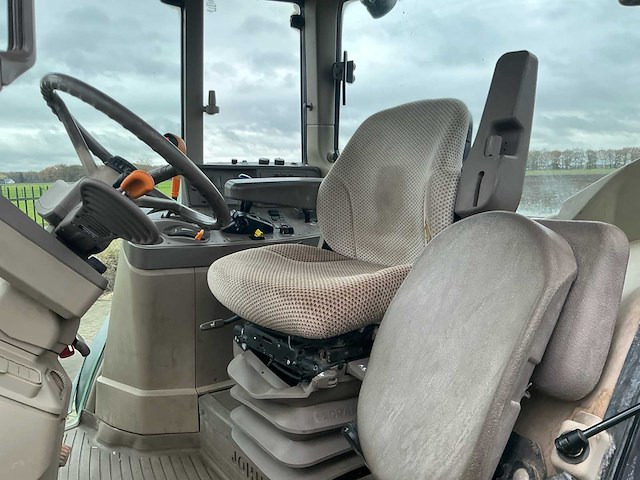 2016 john deere 6135m vierwielaangedreven landbouwtractor - afbeelding 16 van  23