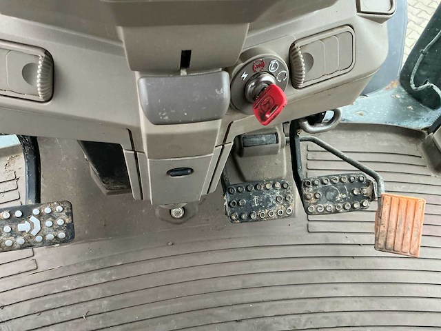 2016 john deere 6135m vierwielaangedreven landbouwtractor - afbeelding 19 van  23