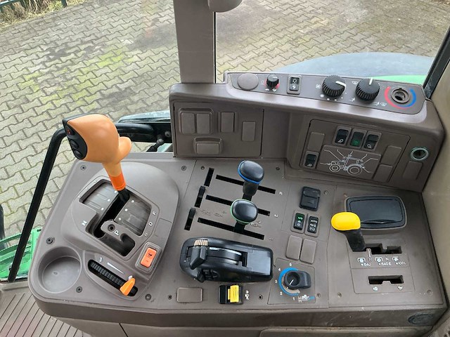 2016 john deere 6135m vierwielaangedreven landbouwtractor - afbeelding 22 van  23