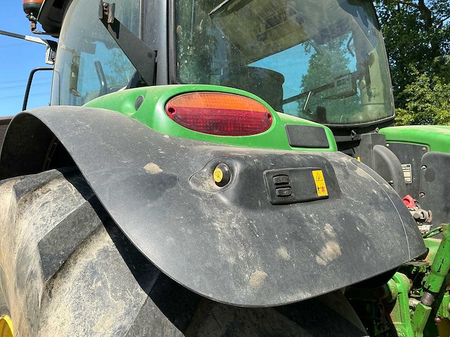 2016 john deere 6155r vierwielaangedreven landbouwtractor - afbeelding 6 van  18