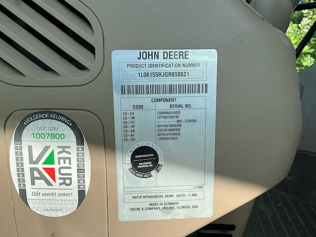 2016 john deere 6155r vierwielaangedreven landbouwtractor - afbeelding 16 van  18